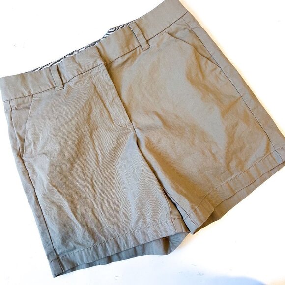 tommy hilfiger women's 7" chino khaki shorts Size 8 - Picture 3 of 12